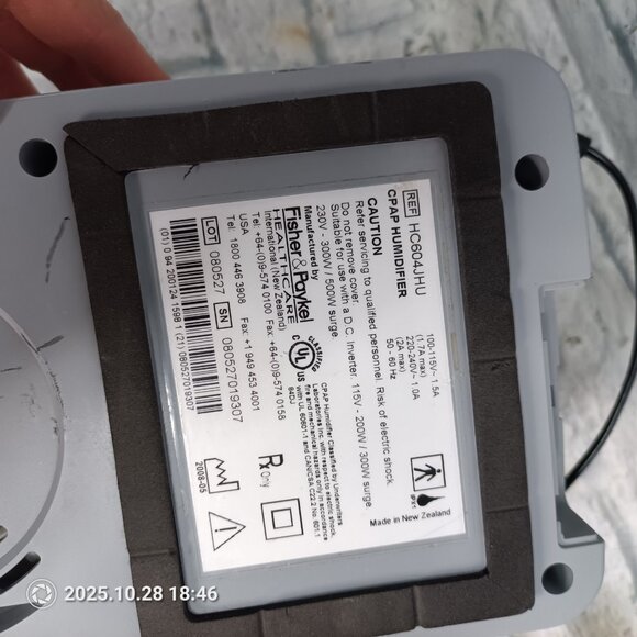 Fisher Paykel Sleepstyle 600 Machine - Works! - Picture 4 of 4